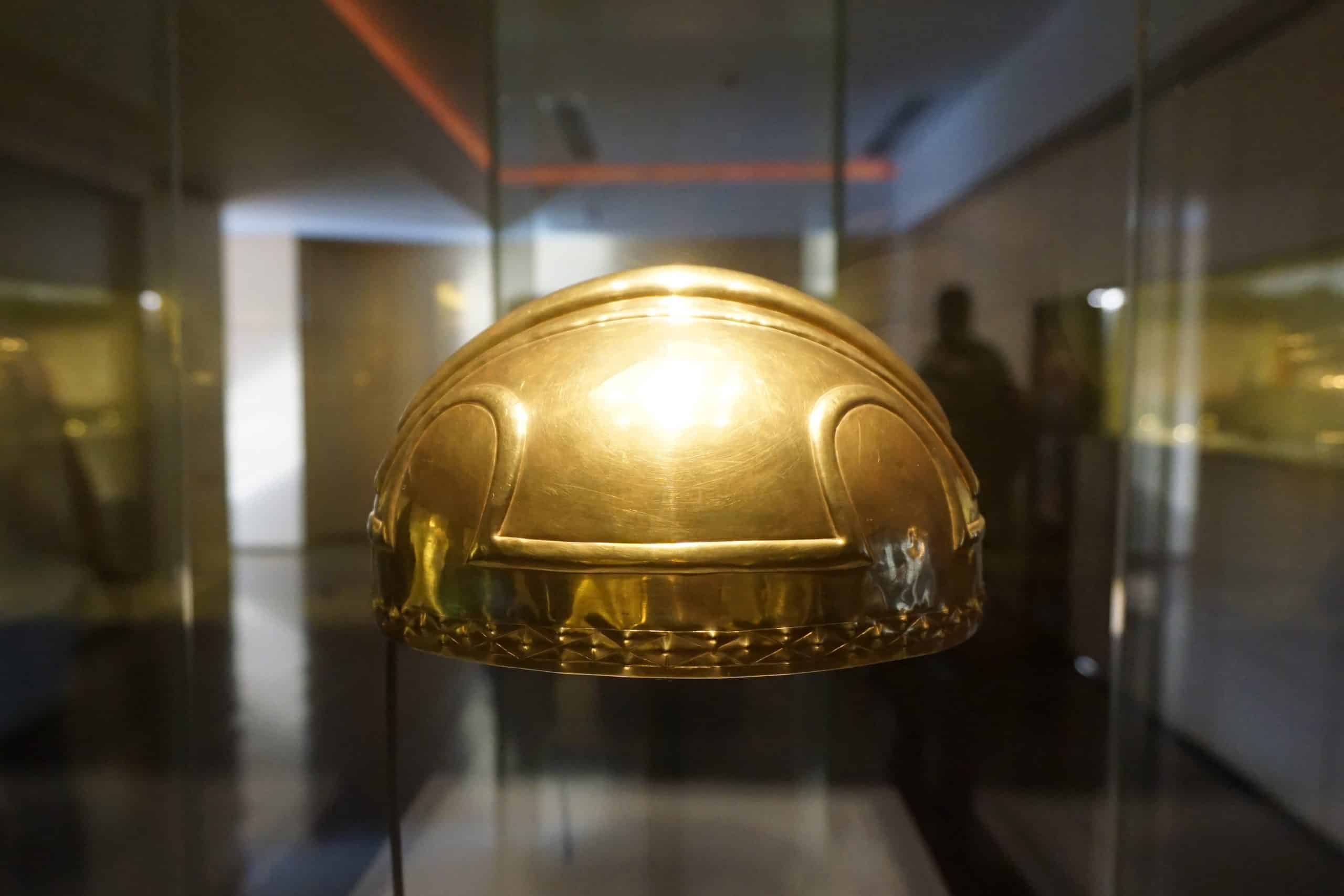 Comparison Visiting Medellin vs Bogota - Which Is Better Destination In Colombia 21 Museo del Oro, Gold Museum - Medellin vs Bogota, Bogota vs Medellin