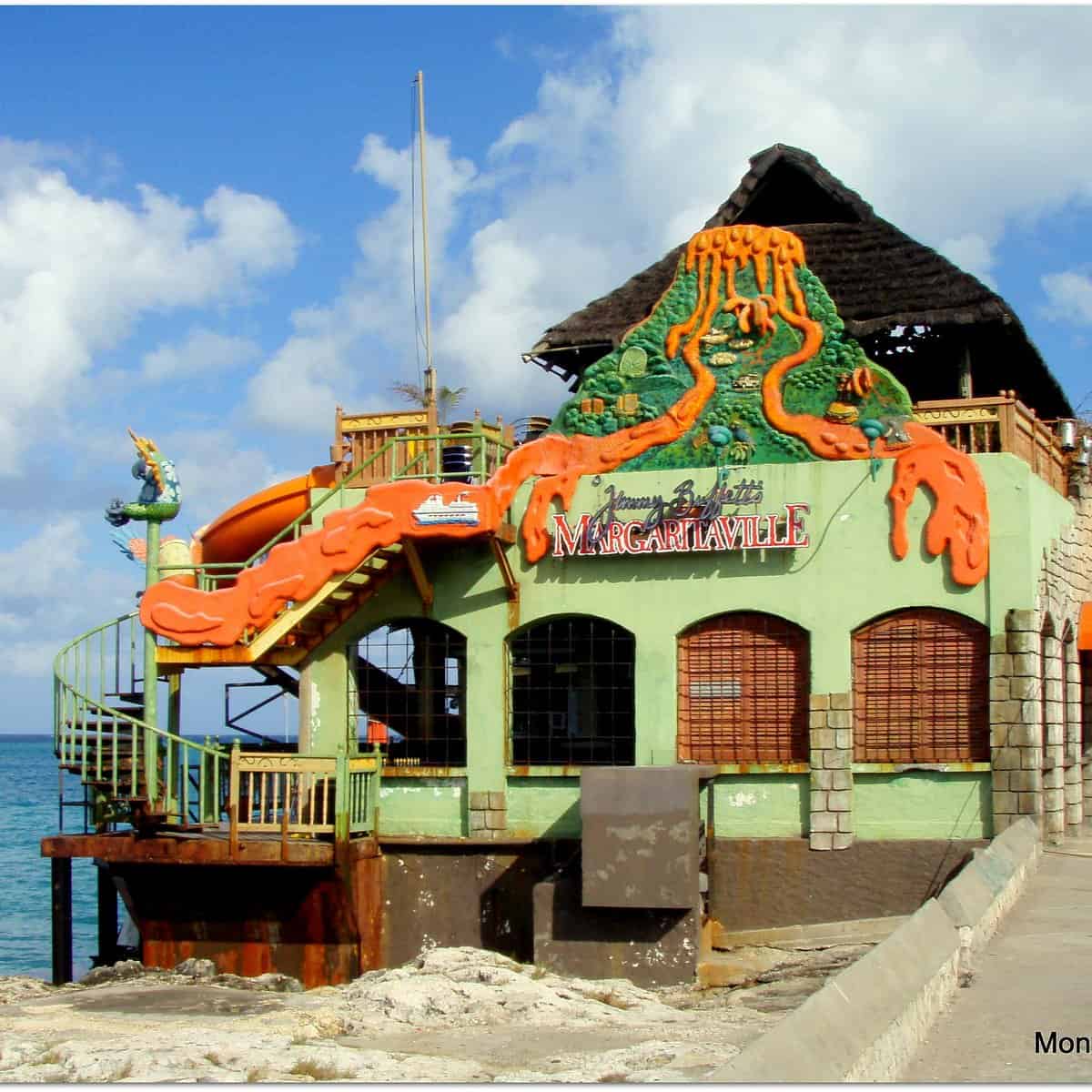 Ocho Rios vs Montego Bay - Best 5 Reasons to Choosing Your Next Jamaican Holiday Spot