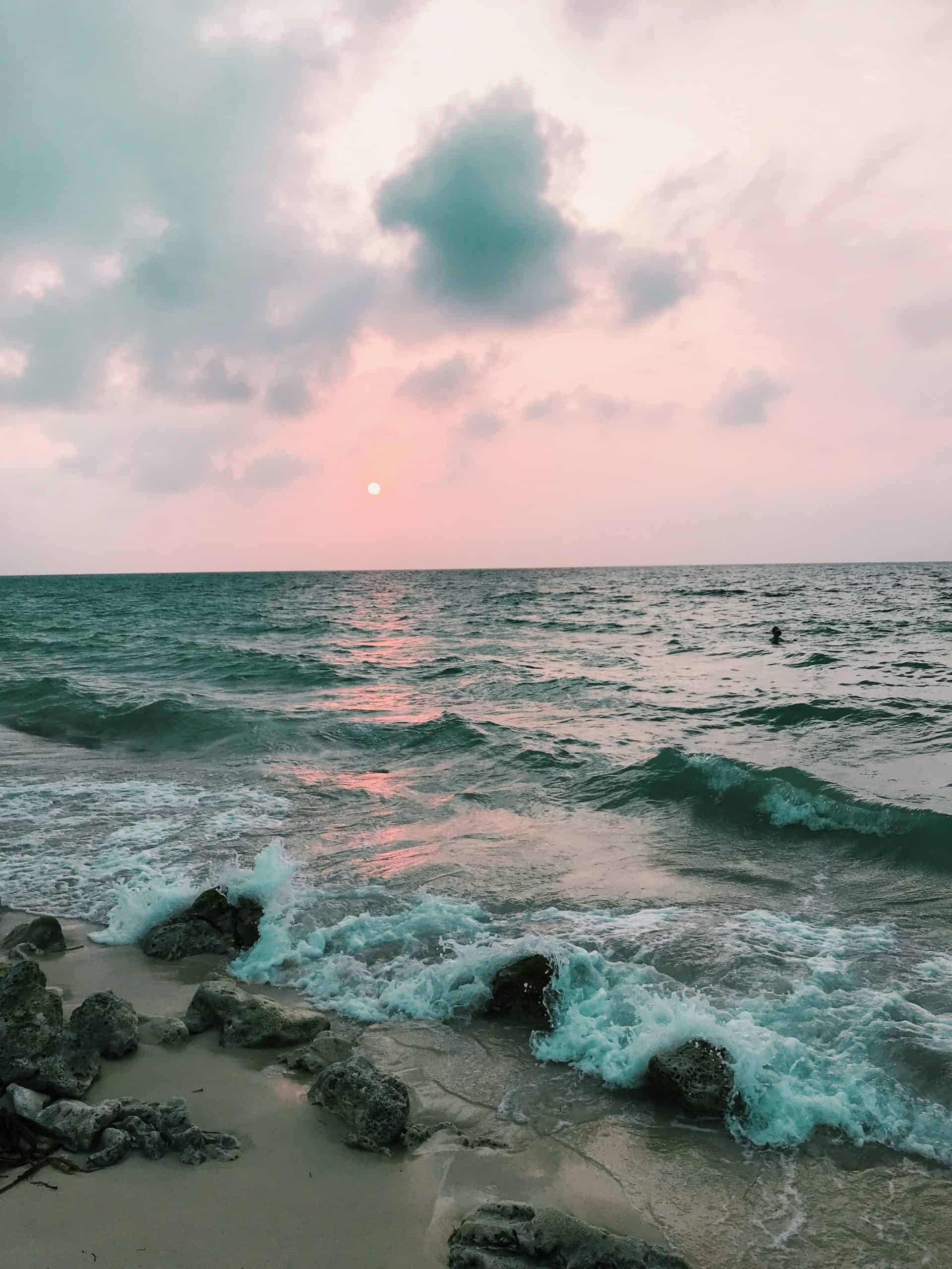 Cartagena vs Medellin - 10 Best Reasons to Visit Each City, Santa Marta vs Cartagena - Which is the Better Trip in Colombia?