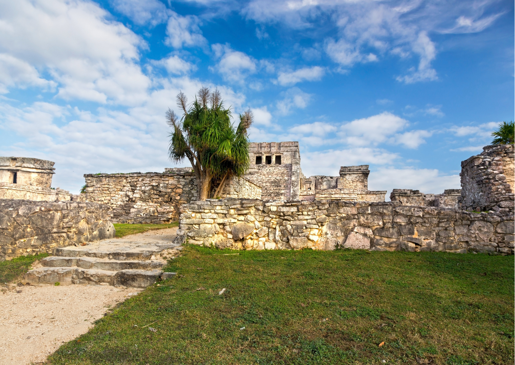 Tulum vs Chichen Itza - How to Decide the Better Trip?