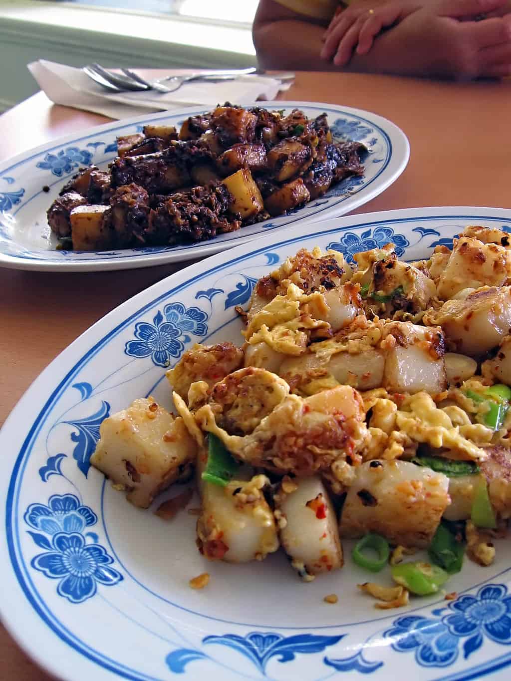 Chai Tow Kway - Fried Carrot Cake - Breakfast in Singapore