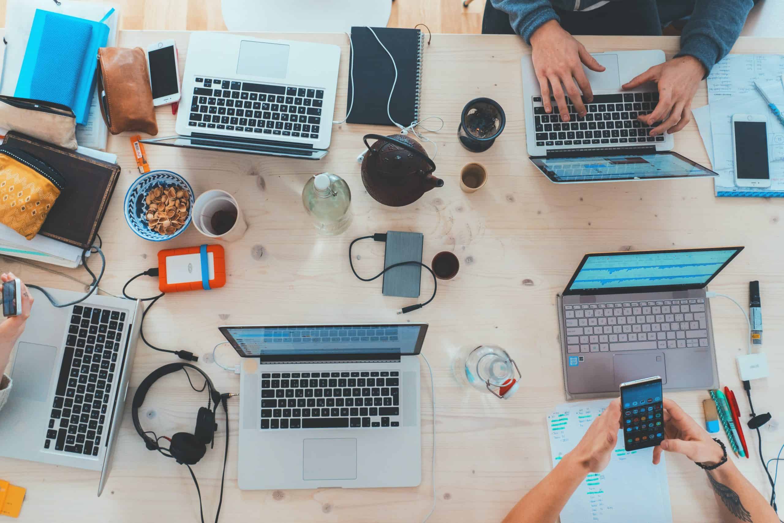 11 How To Make Money While Traveling - Remote Jobs While Traveling 3 11 How To Make Money While Traveling - Remote Jobs While Traveling