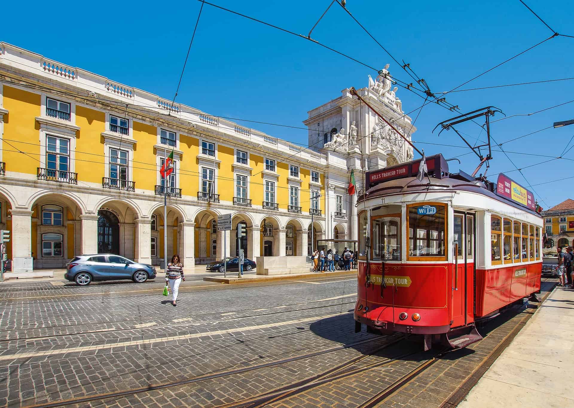 tram