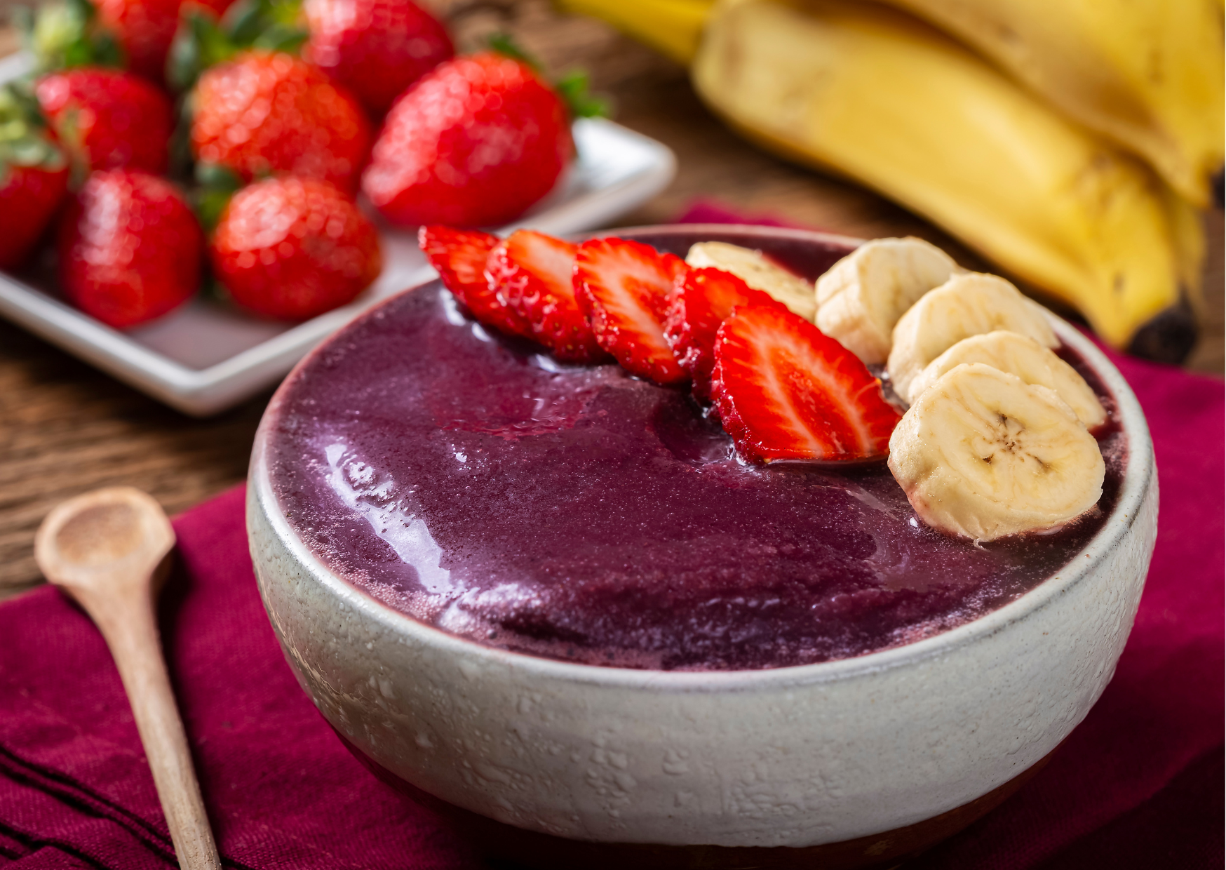 Brazilian Breakfast Foods - What is the Traditional Breakfast in Brazil? 7 Açaí Bowls, Brazilian breakfast, Brazilian breakfast foods, traditional Brazilian breakfast, breakfast in Brazil