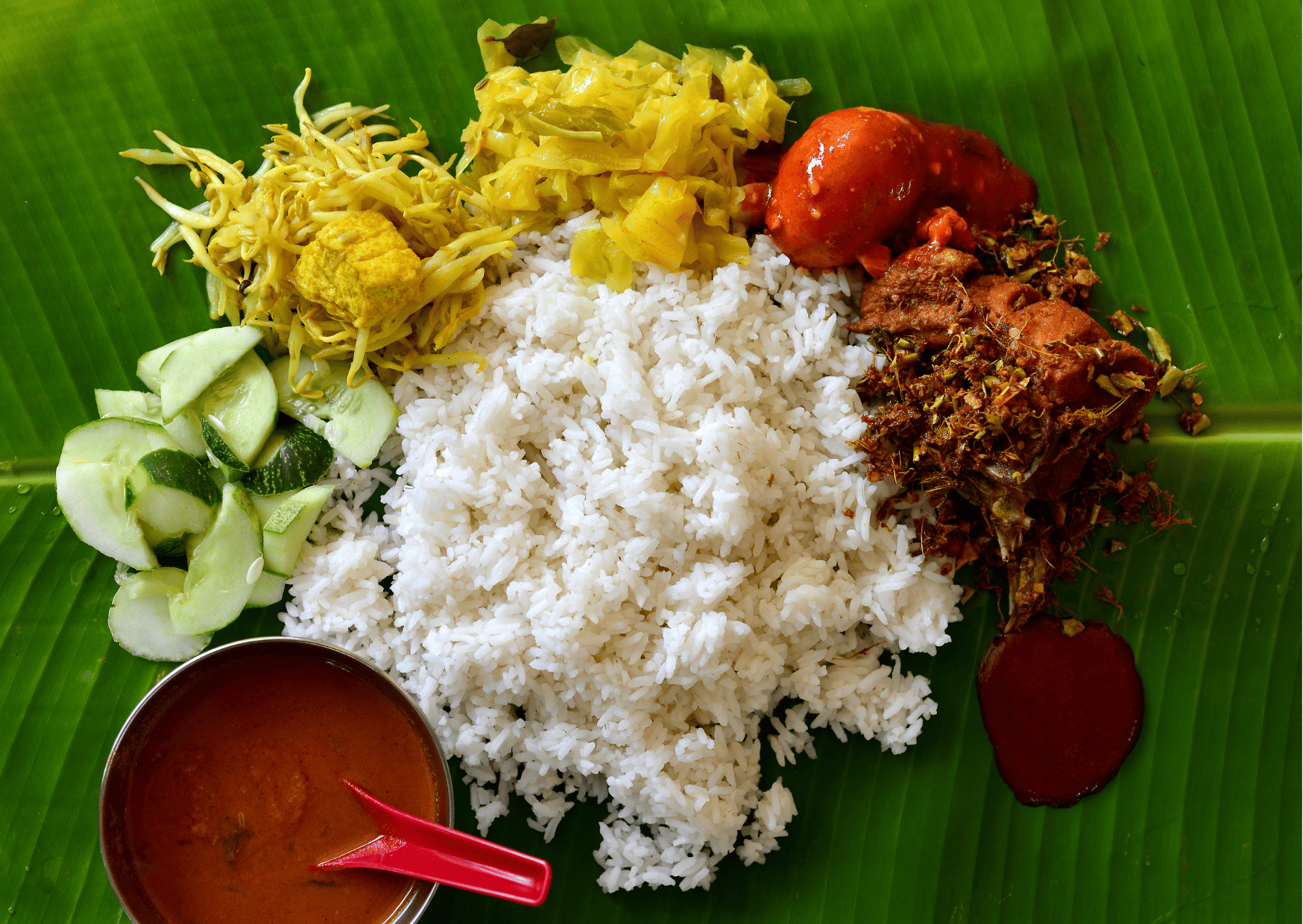 Malaysian Breakfast - 25 Traditional Breakfast in Malaysia to Try 17 Nasi Kandar, Malaysian Breakfast, Breakfast in Malaysia, Traditional Malaysian Breakfast, Traditional Breakfast in Malaysia