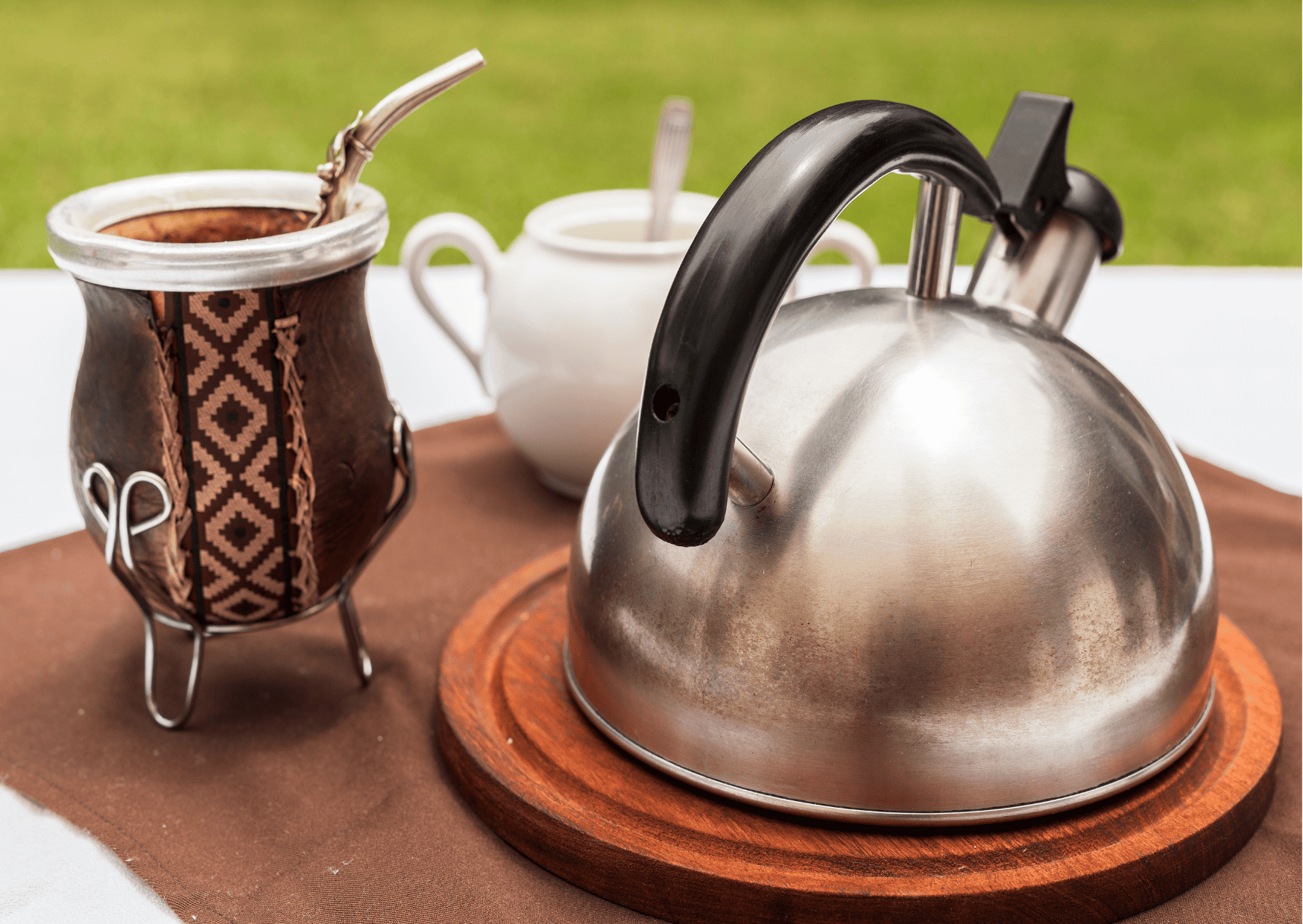 yerba mate, mate, Breakfast in Uruguay, Uruguay Breakfast, Uruguayan Breakfast