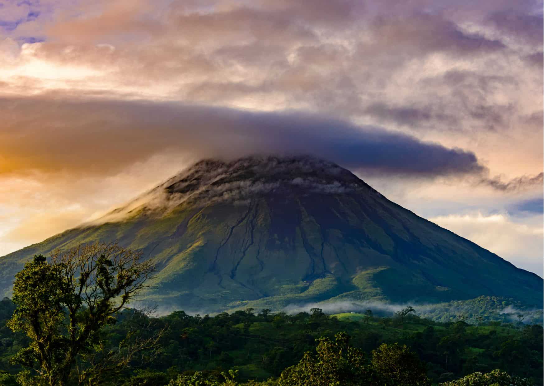 How To Get From San Jose to Arenal Best Way, San Jose airport to Arenal, San Jose to Arenal, cheapest way from San Jose to Arenal, San Jose to Arenal by bus, bus from San Jose to Arenal, taxi from San Jose to Arenal, UBER from San Jose to Arenal, private transfer from San Jose to Arenal, Shared Van from San Jose to Arenal, rent a car in San Jose airport, from San Jose to Arenal,