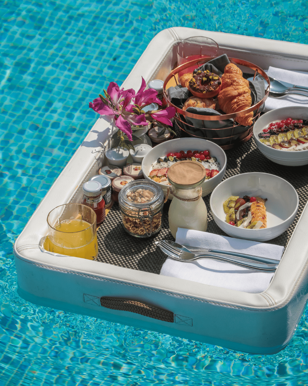 Breakfast in Maldives: 6 Best Floating Breakfast in Maldives and Where to Eat in Maldives 2 breakfast in Maldives, Maldives breakfast, floating breakfast in Maldives, Maldivian breakfast,