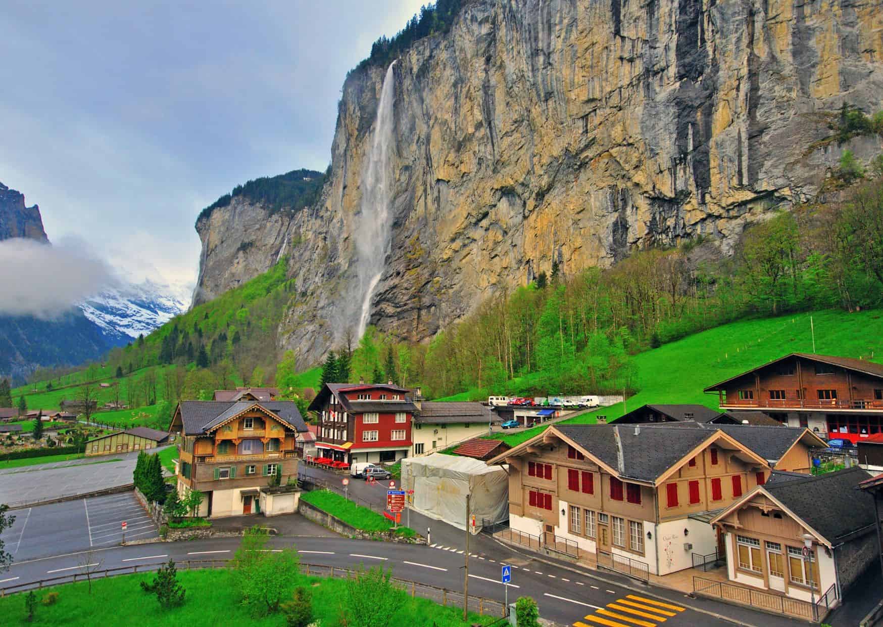 How To Get From Zurich Airport to Lauterbrunnen Best Way, cheapest way from Zurich Airport to Lauterbrunnen, cheapest way from Zurich to Lauterbrunnen, Zurich Airport to Lauterbrunnen, Zurich to Lauterbrunnen, bus from Zurich Airport to Lauterbrunnen, taxi from Zurich Airport to Lauterbrunnen, uber from Zurich Airport to Lauterbrunnen, train from Zurich Airport to Lauterbrunnen, shuttle bus from Zurich Airport to Lauterbrunnen, private transfer from Zurich Airport to Lauterbrunnen