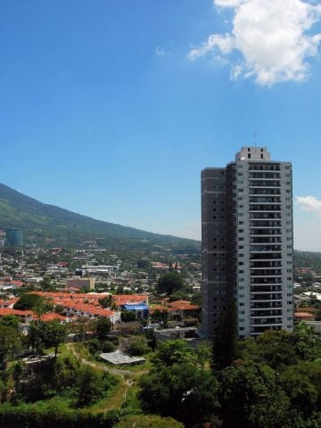 How To Get From Tegucigalpa to San Salvador Best Way, Tegucigalpa to San Salvador, cheapest way from Tegucigalpa to San Salvador, best way from Tegucigalpa to San Salvador, Tegucigalpa to San Salvador by bus, bus from Tegucigalpa to San Salvador, taxi from Tegucigalpa to San Salvador, private transfer from Tegucigalpa to San Salvador, Shared Van from Tegucigalpa to San Salvador, rent a car at Tegucigalpa, Transporte del Sol bus from Tegucigalpa to San Salvador, public buses from Tegucigalpa to San Salvador