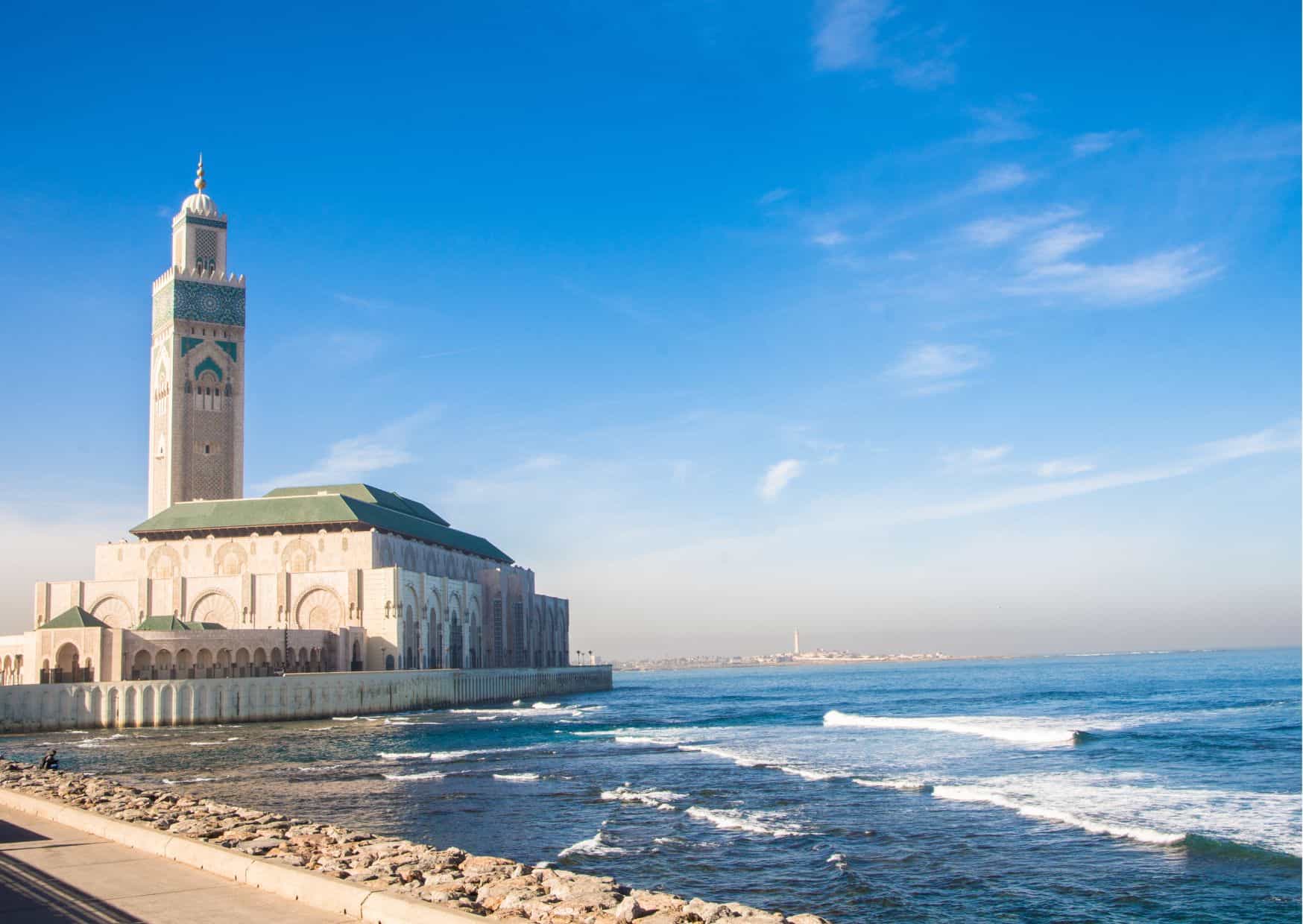 How To Get From Safi to Casablanca Best Way, Safi to Casablanca, cheapest way from Safi to Casablanca, best way from Safi to Casablanca, Safi to Casablanca by bus, bus from Safi to Casablanca, taxi from Safi to Casablanca, private transfer from Safi to Casablanca, Shared Van from Safi to Casablanca, rent a car at Safi, train from Safi to Casablanca