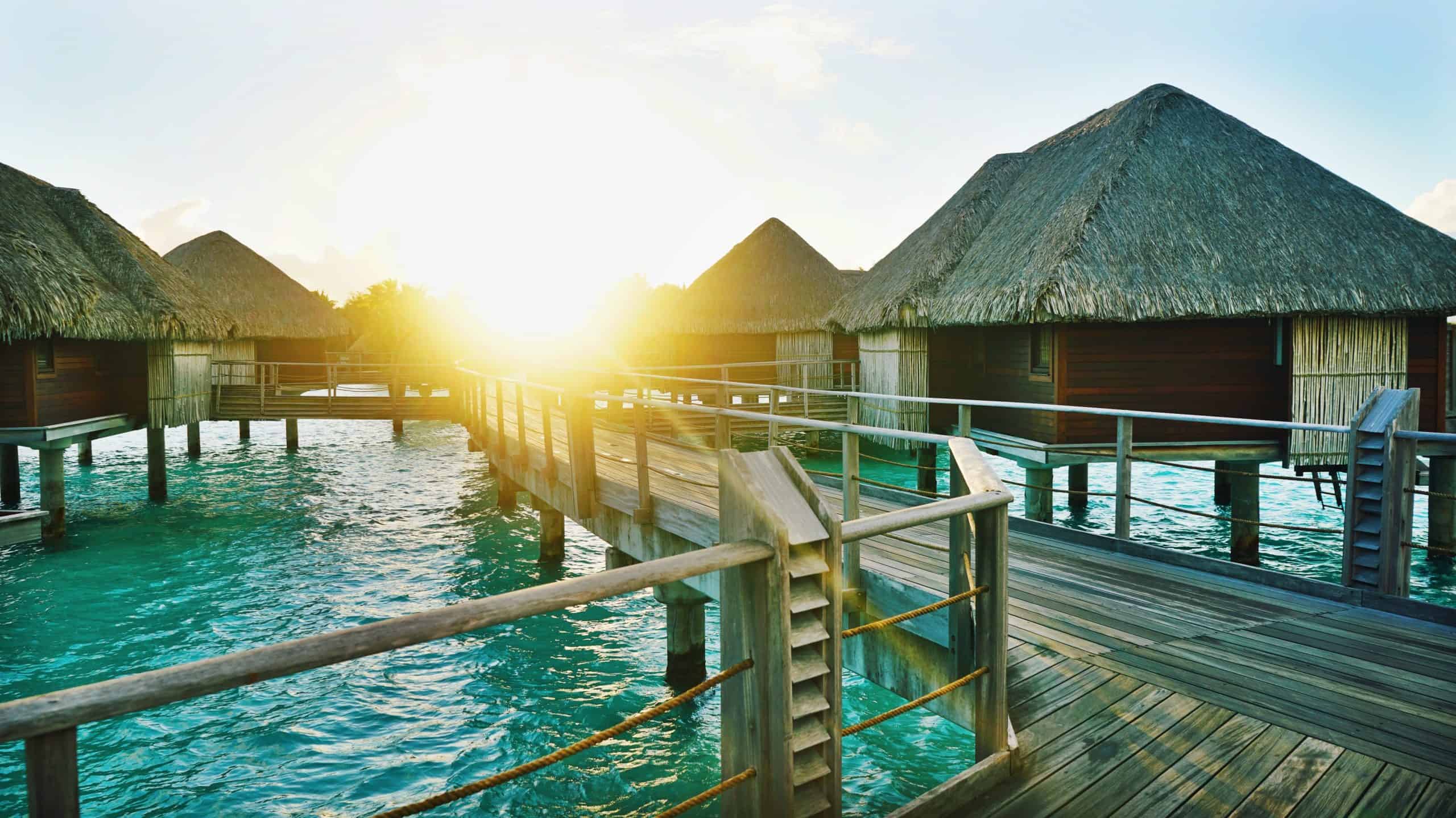 8 Most Luxurious Travel Destinations That Feel Like Paradise 2 gamintraveler.com scaled