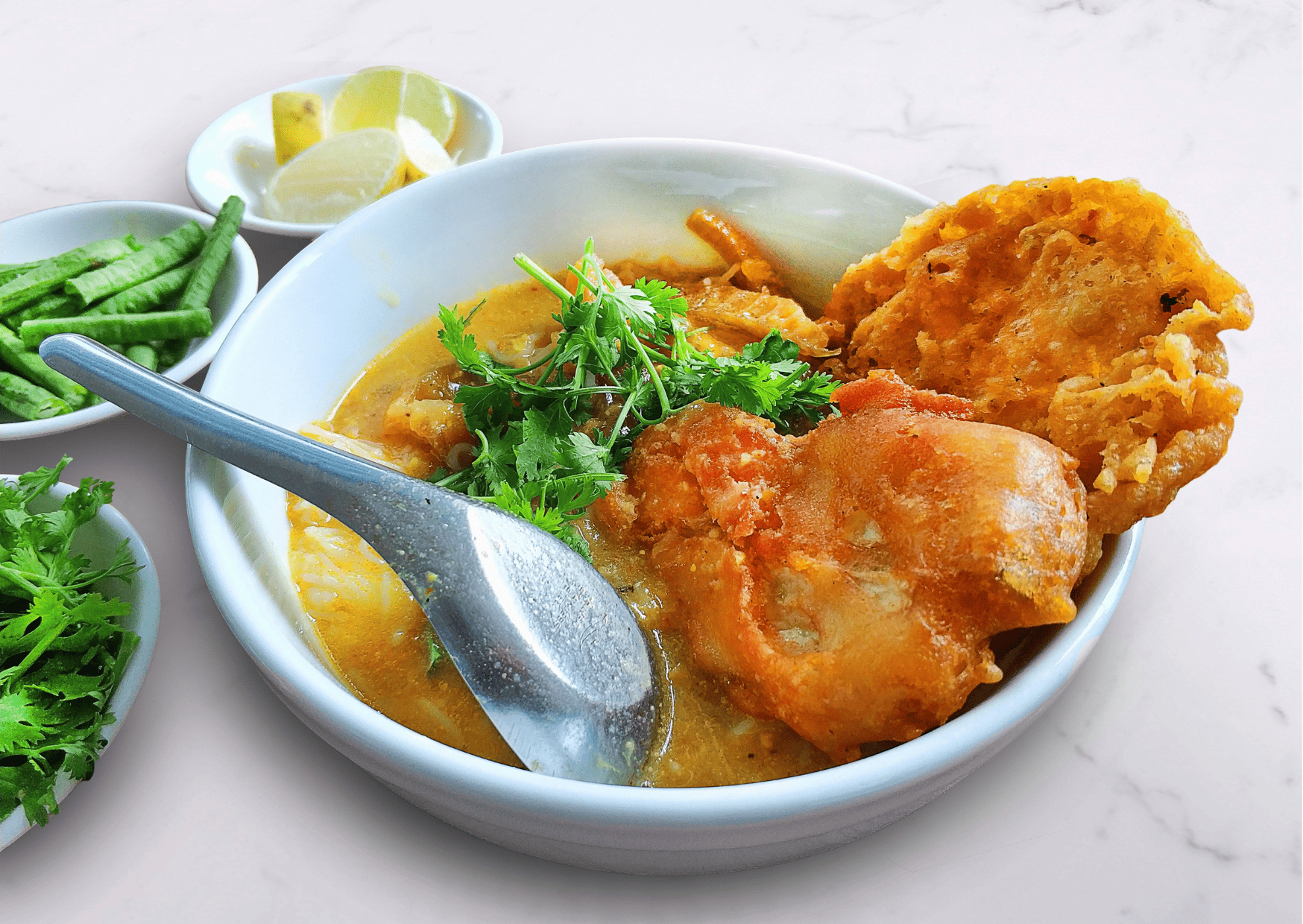 Myanmar: Mohinga, Traditional Asian Breakfast, Asian Breakfast Foods