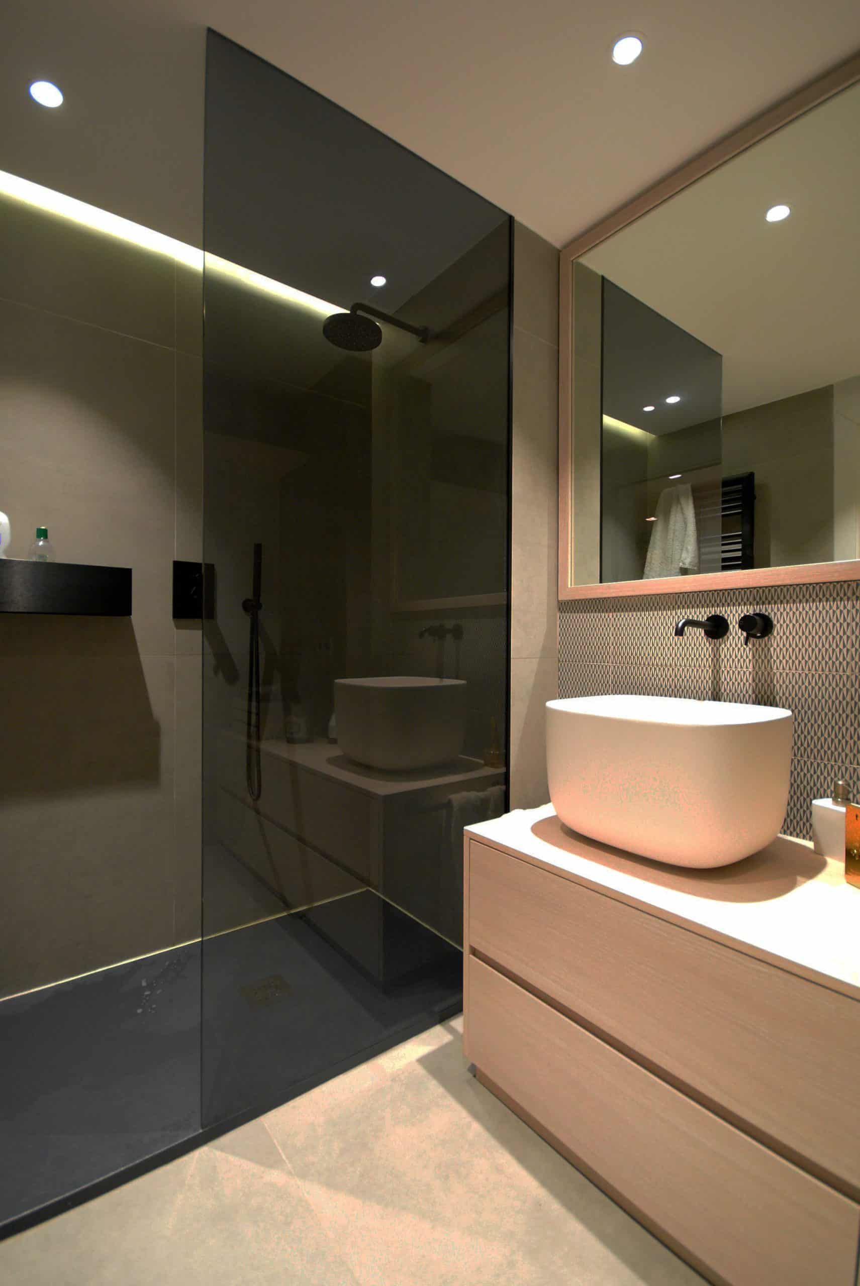 Bathroom scaled