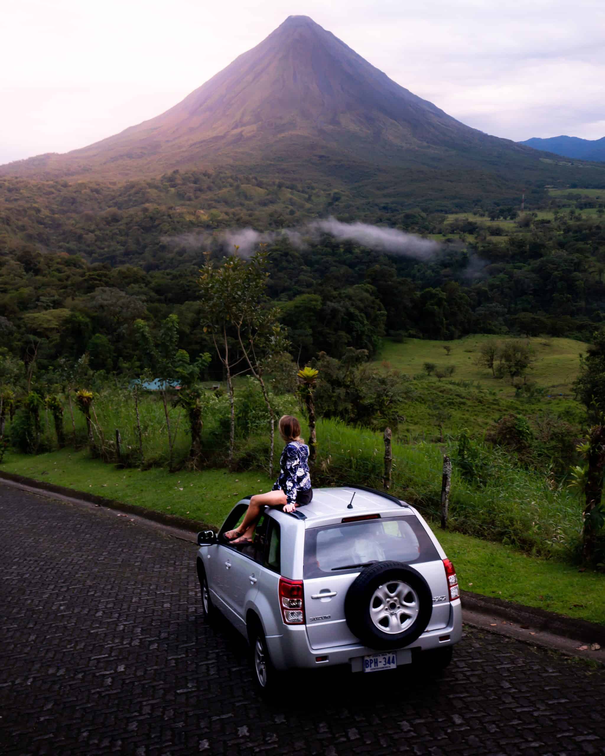 La Fortuna Volcano Hike: Best Tours to Hike Arenal Volcano 1 La Fortuna Volcano Hike: Best Tours to Hike Arenal Volcano