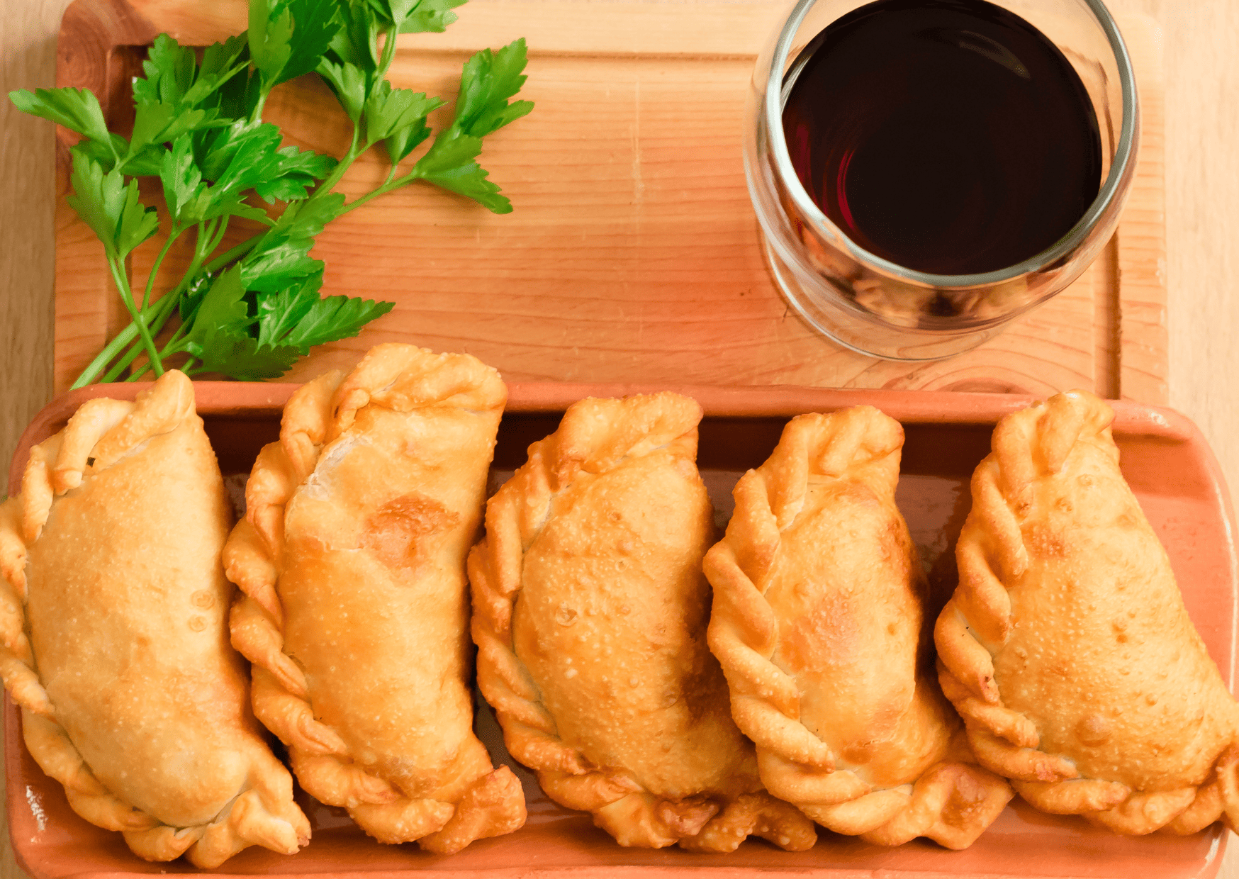 How to Avoid Food Poisoning While Traveling: Tips And Mistakes To Avoid 7 15 Best Street Food Around the World And Where To Try, How To Save Money While Traveling