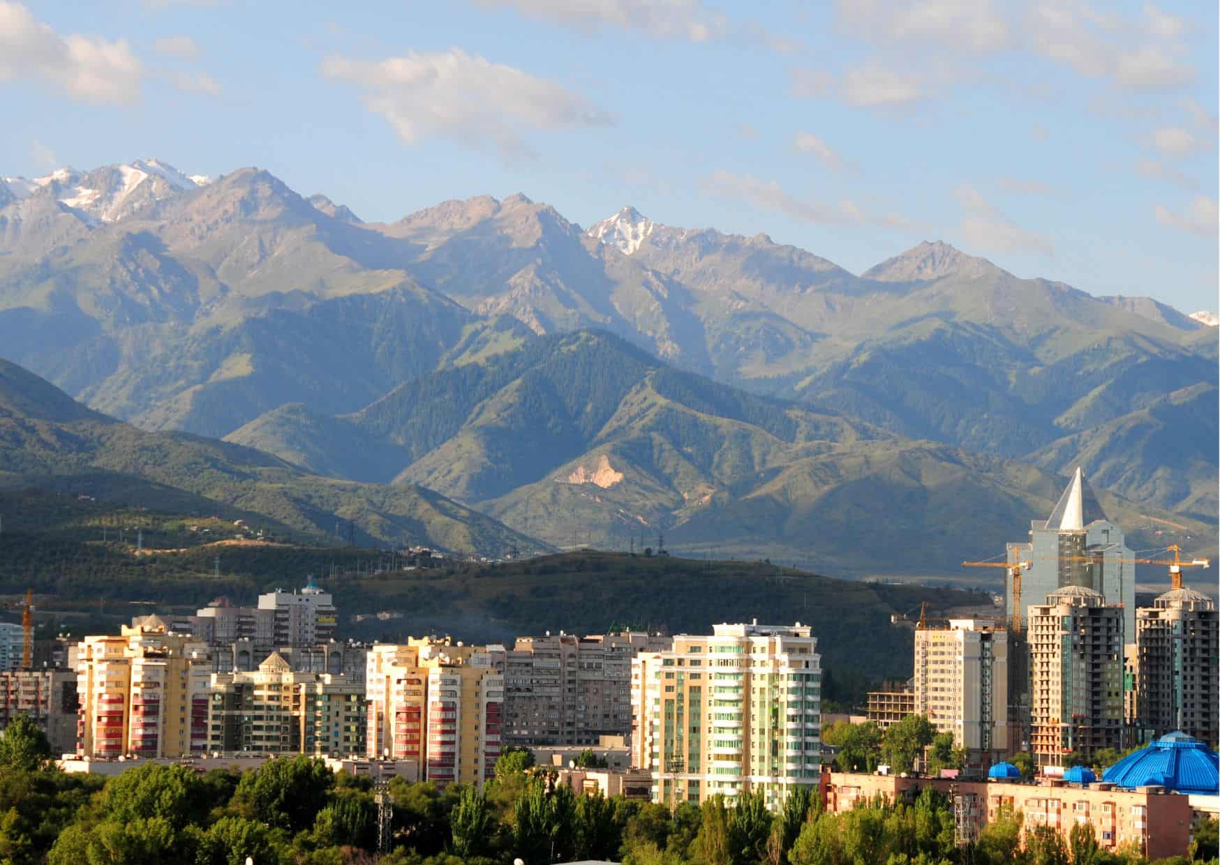 How to get from Almaty Airport to city center Best Way, cheapest way from Almaty Airport to city center, best way from Almaty Airport to city center, bus from Almaty Airport to city center, Almaty Airport to downtown, taxi fare from Almaty Airport to city center, private transfer from Almaty Airport to city center