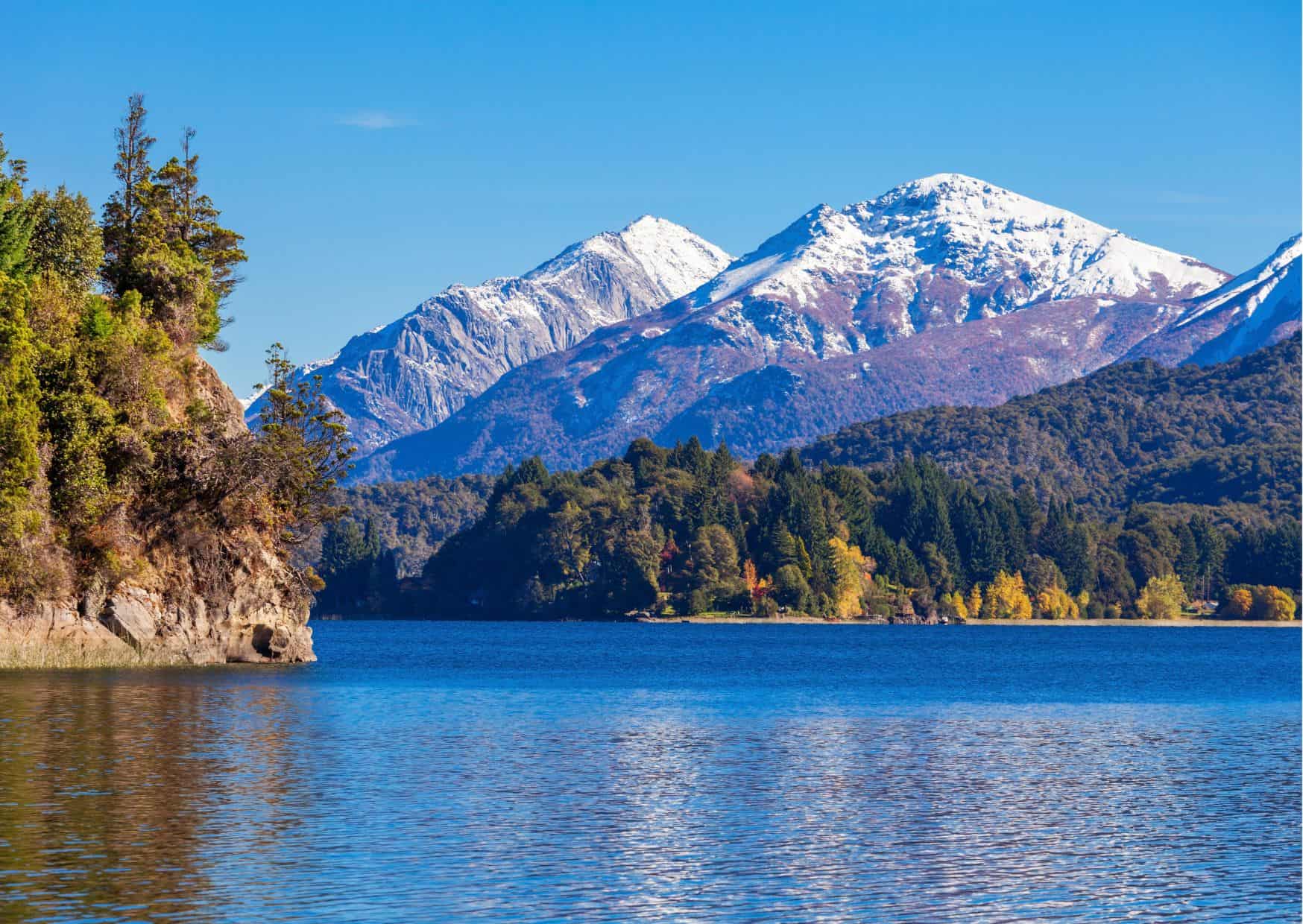 How to get from Bariloche Airport to City Center Best Way, cheapest way from Bariloche Airport to city center, best way from Bariloche Airport to city center, bus from Bariloche Airport to city center, Bariloche Airport to downtown, taxi fare from Bariloche Airport to city center, private transfer from Bariloche Airport to city center
