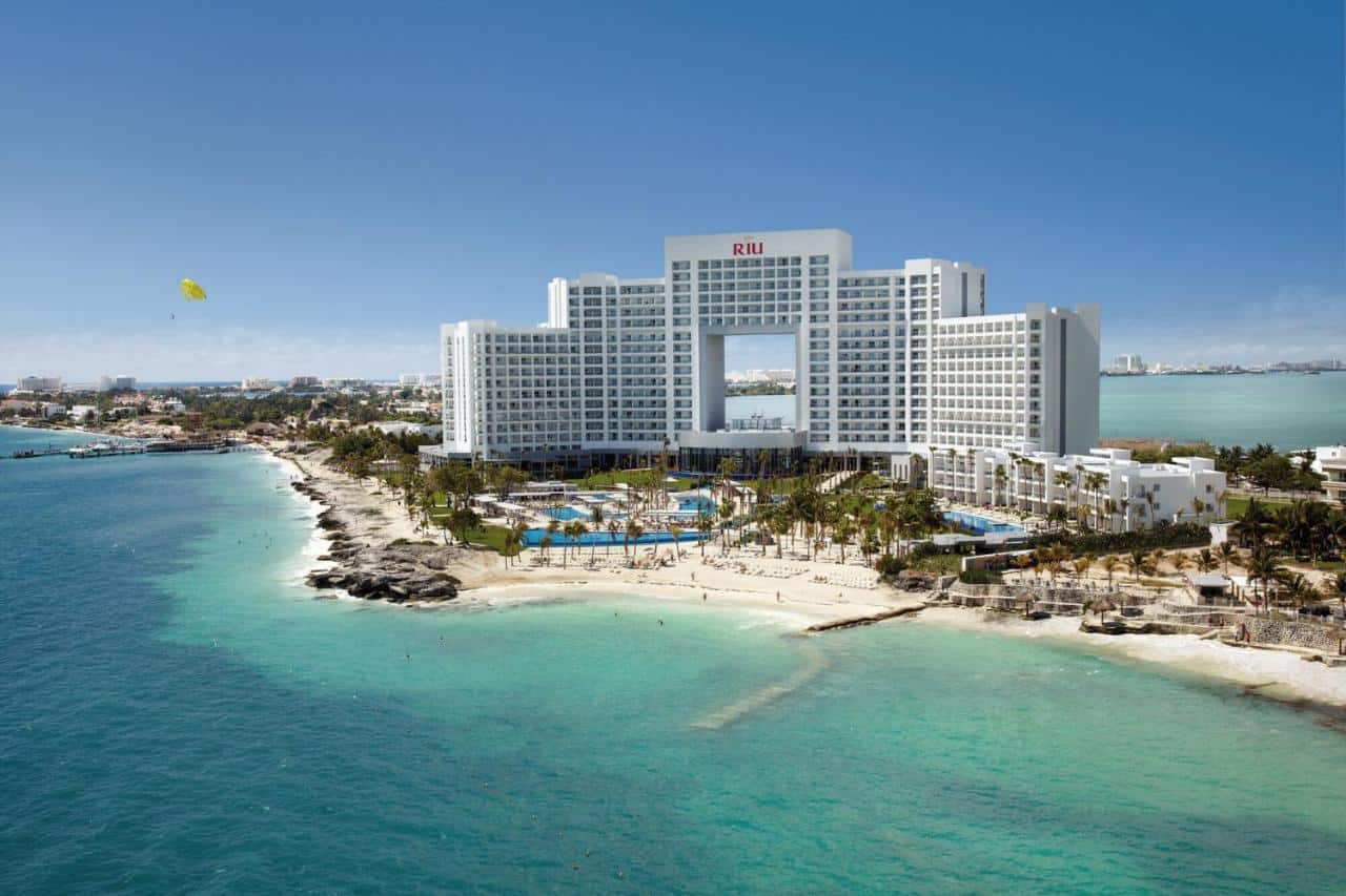 How To Save Money While Traveling, 10+ Best and Cheap All Inclusive Singles Resorts Cancun Mexico