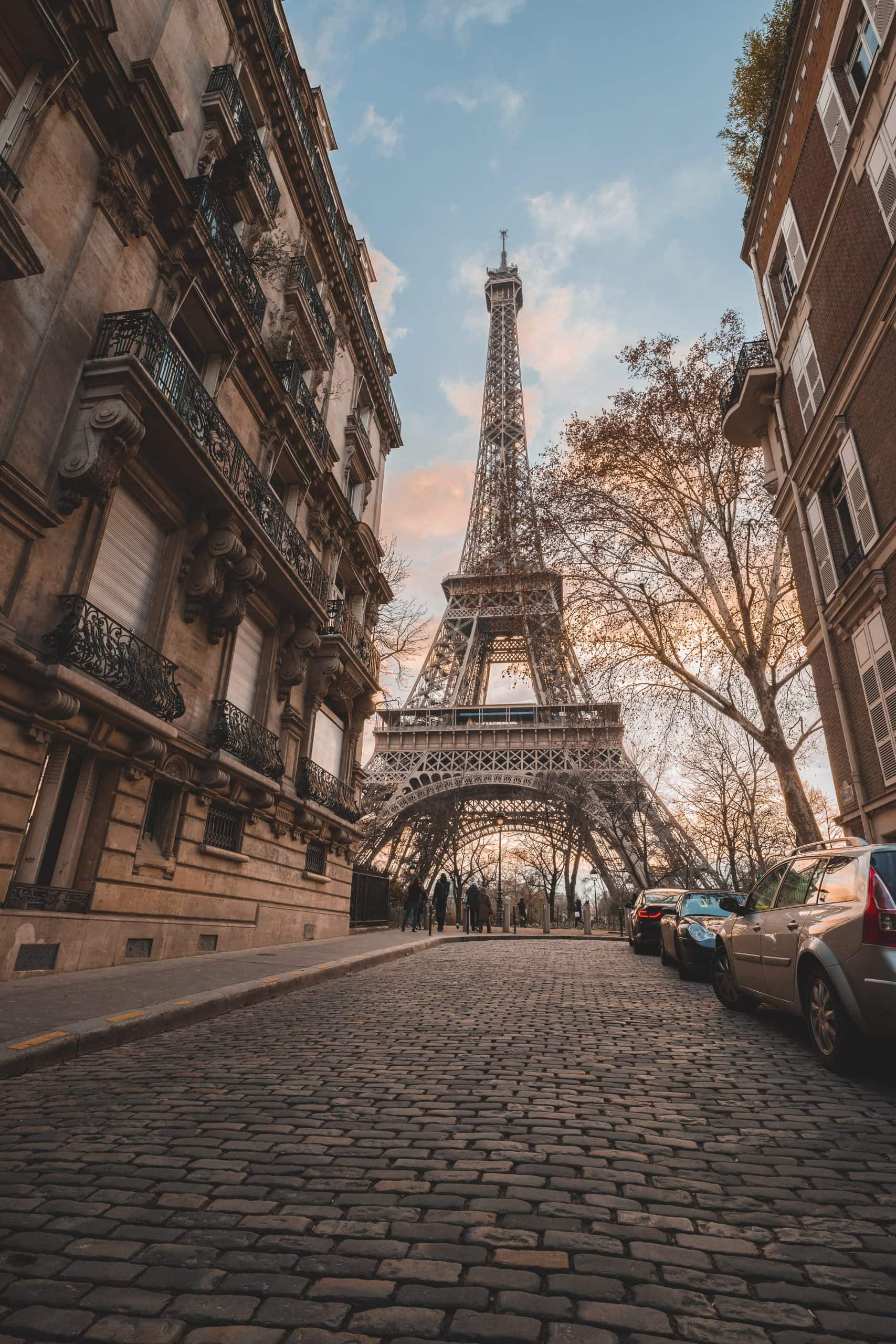 10 Top Money-Saving Tips For France