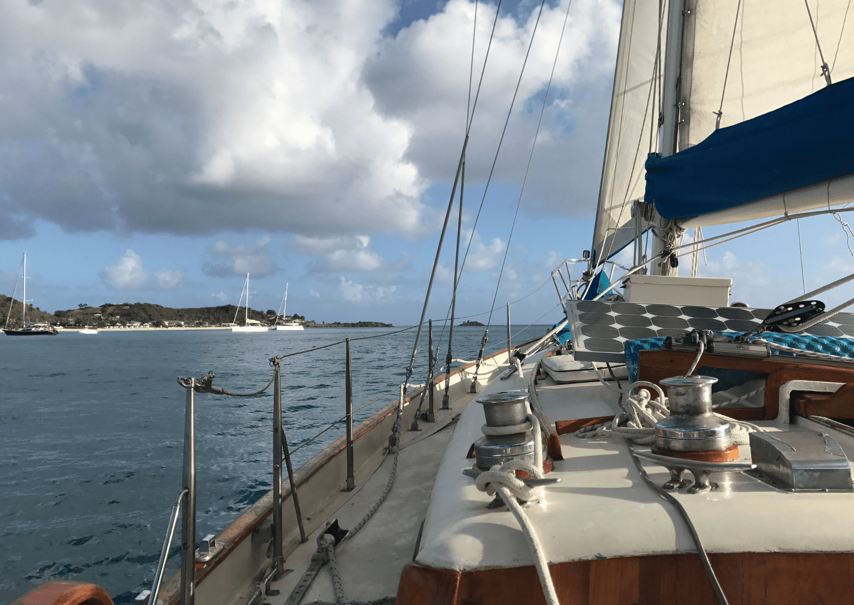 Antigua vs Jamaica: Which is the Better Vacation? 3 Sailing in Antigua (Antigua vs Jamaica)