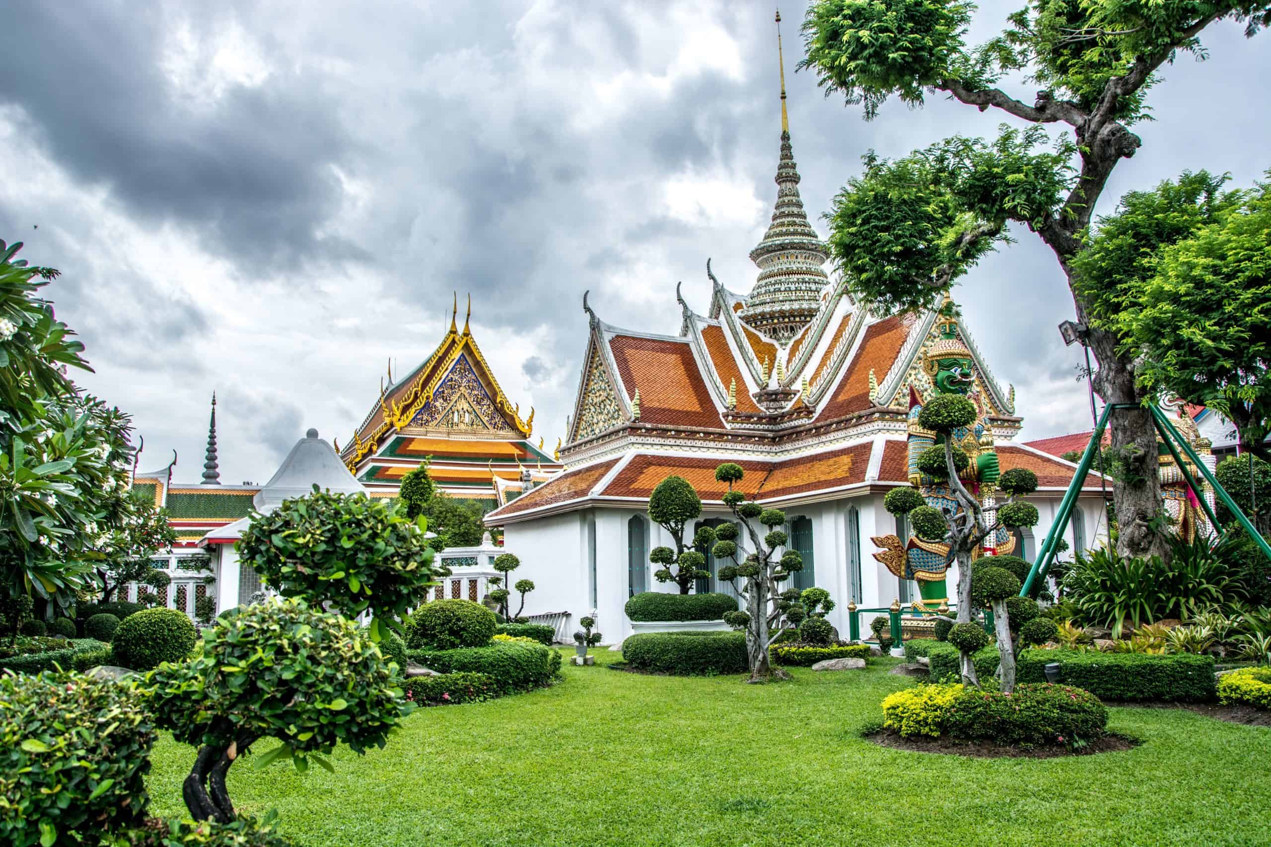 5 Protective Essentials to Pack When Traveling to Sunny Southeast Asia 3 pexels photo 5264079 scaled