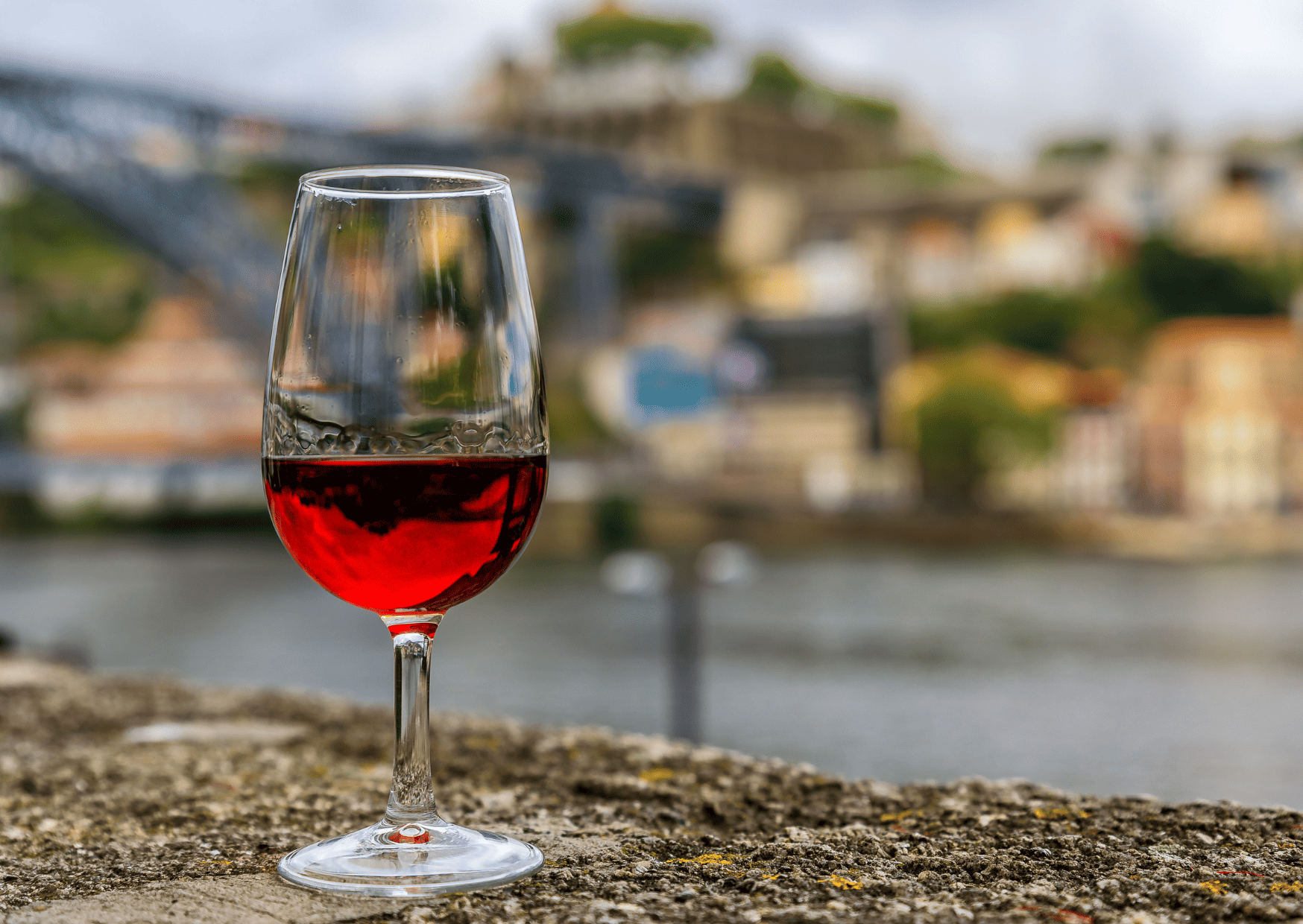 What Made Portugal the Most Popular Tourist Destination: Key Attractions and Unique Experiences, 15 Common Mistakes To Avoid In Portugal, 6 Tourist Traps to Avoid in Porto Portugal And How to Avoid Them