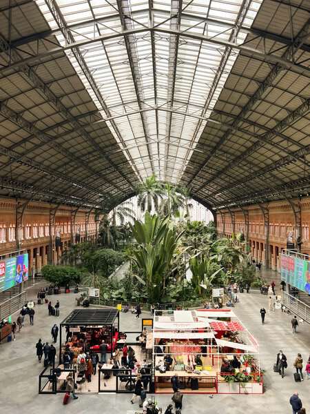 How To Live In Madrid For $2000 USD: Complete Guide to Pros and Cons of Living in Madrid in 2025 4 Pros and Cons of Living in Madrid