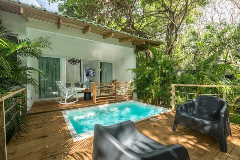 6 Countries With “Test Before You Commit” 6-Month Visas 8 Gigi Brown Beachfront Santa Teresa Santa Teresa Costa Rica Itinerary