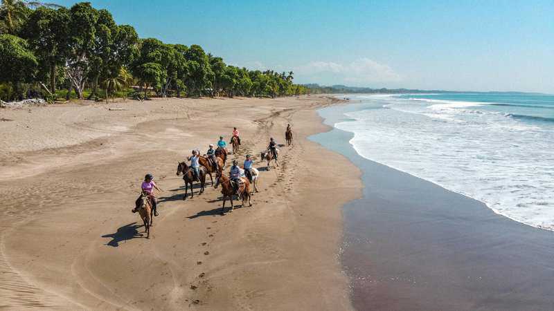 Horse Riding and Beautiful nature in Costa Rica | Colombia vs Costa Rica