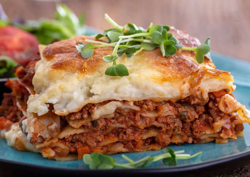 The Homemade Lasagna Recipe That Tastes Better Than Most Italian Restaurants 1 How to Make Lasagna – An Authentic Lasagna (Recipe Guide)
