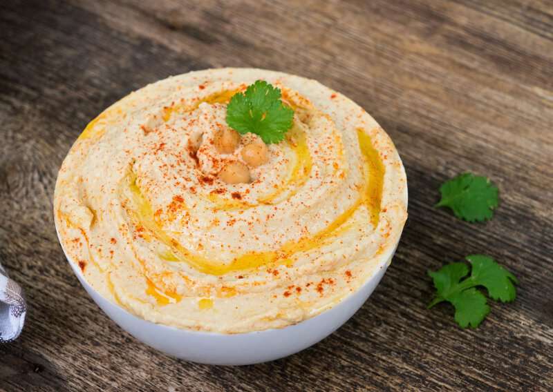 Homemade Hummus in 10 Minutes With Simple Pantry Ingredients 4 How to Make Humus – An Authentic Humus (Recipe Guide)