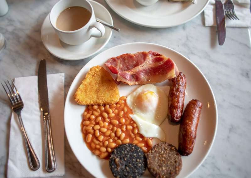 Comparison English Breakfast vs Irish Breakfast - Recipe Guide, How to Make Irish Breakfast – An Authentic Irish Breakfast (Recipe Guide)