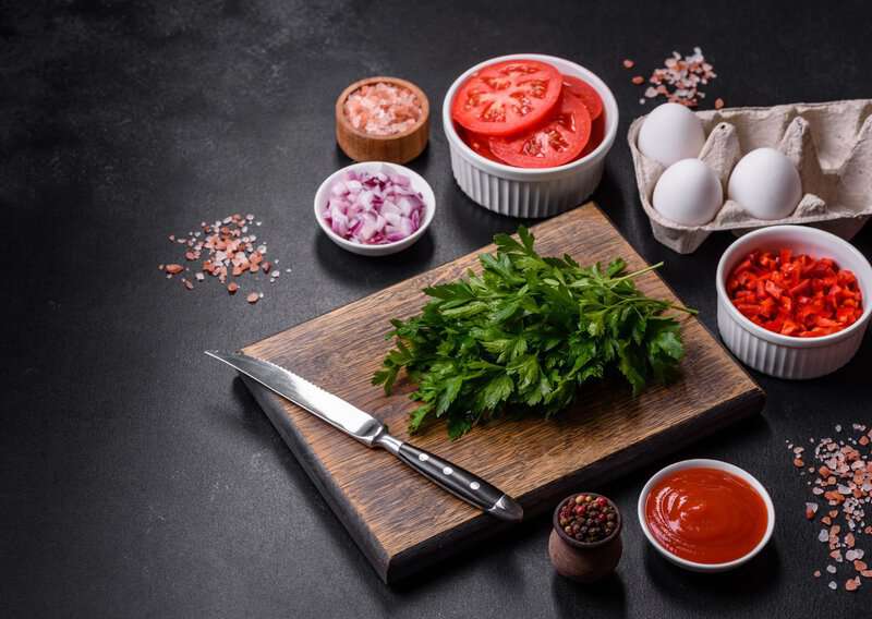 You’re Not Making Shakshuka Correctly: Here’s the Authentic Method How to Make Authentic Shakshuka 3 How to Make Shakshuka – An Authentic Shakshuka (Recipe Guide)