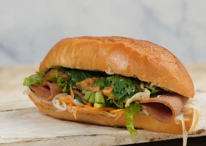 15 Best Street Food Around the World And Where To Try