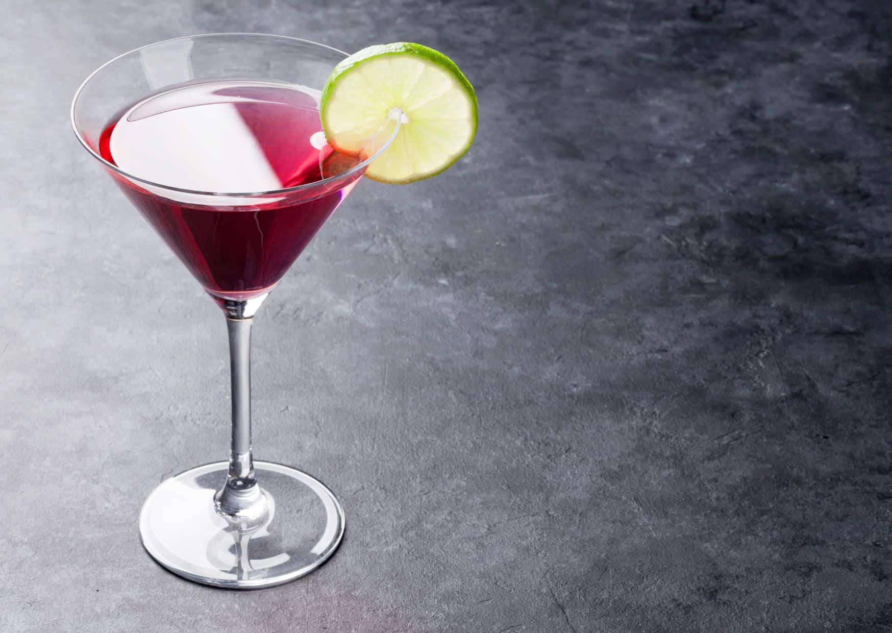Most Popular Cocktails Around the World: These 7 Cocktails Survived Every Trend Because They’re That Good 7 Most Popular Cocktails Around the World, Cosmoplitan Cocktail,