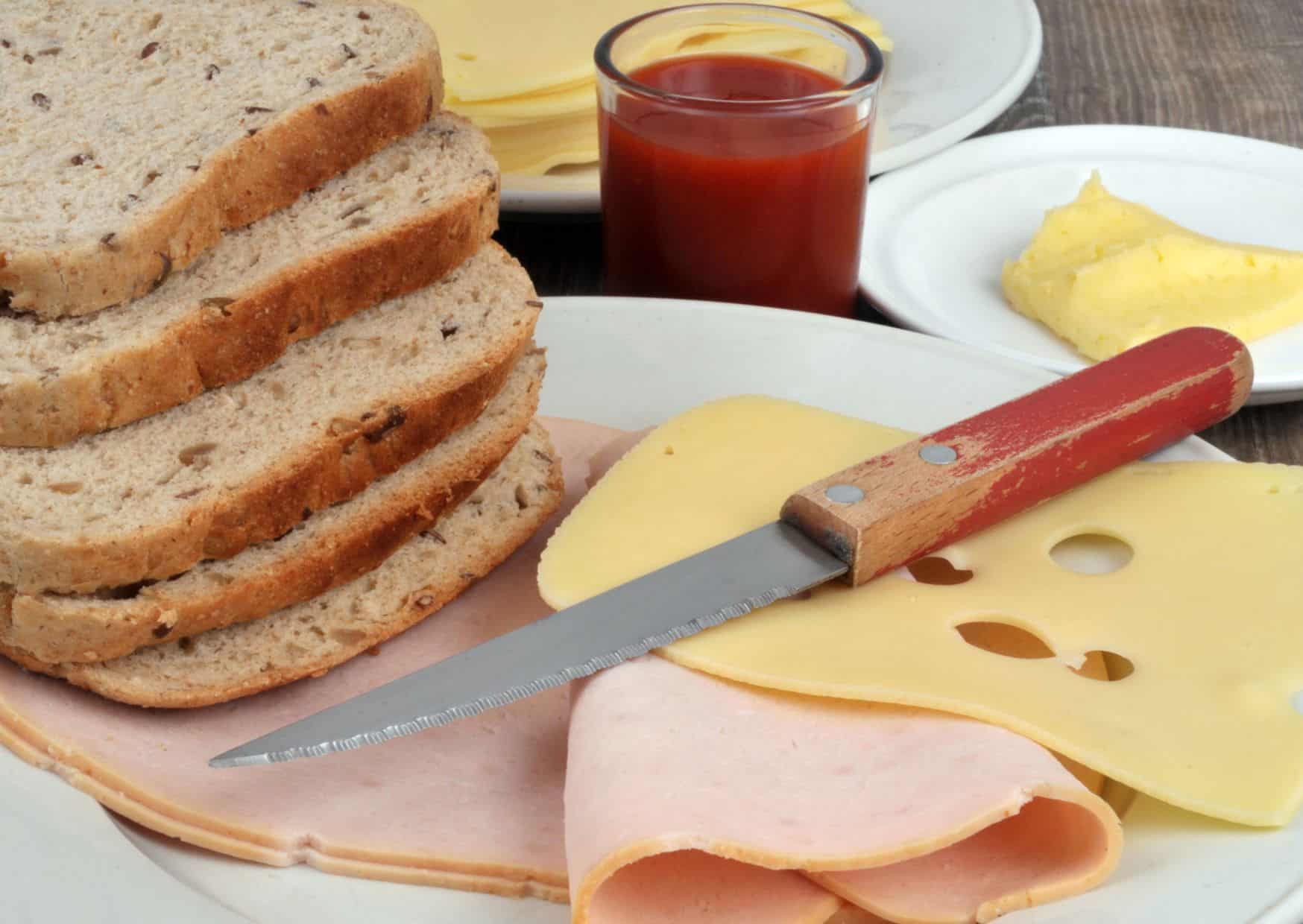 The Croque Monsieur Recipe Americans Keep Turning Into a Ham Sandwich: How To Make A Traditional French Croque Monsieur Step By Step 3 How to Make Croque Monsieur - Authentic Croque Monsieur (Recipe Guide)