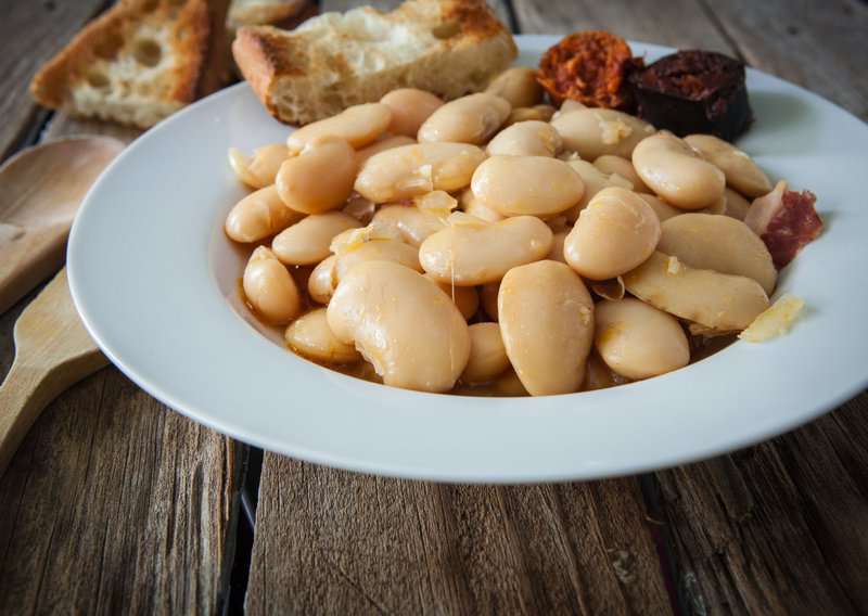 Stop Making Basic Bean Stew: How to Make Authentic Fabada Asturiana at Home 4 How to Make Fabada – Authentic Fabada (Recipe Guide)
