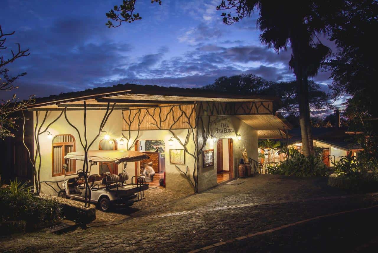 10 World's Best Eco-Sustainable Hotels You Should Check Out 4 10 World's Best Eco Sustainable Hotels You Should Check Out