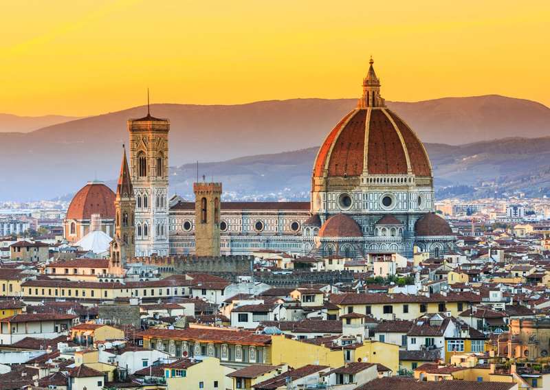 10 Romantic Getaways Couples Are Booking Right Now (And Why You Should Too) 4 10 Best Destinations for Travel with Your Partner Right Now, 7 Tourist Traps to Avoid in Florence (Travel Guide)