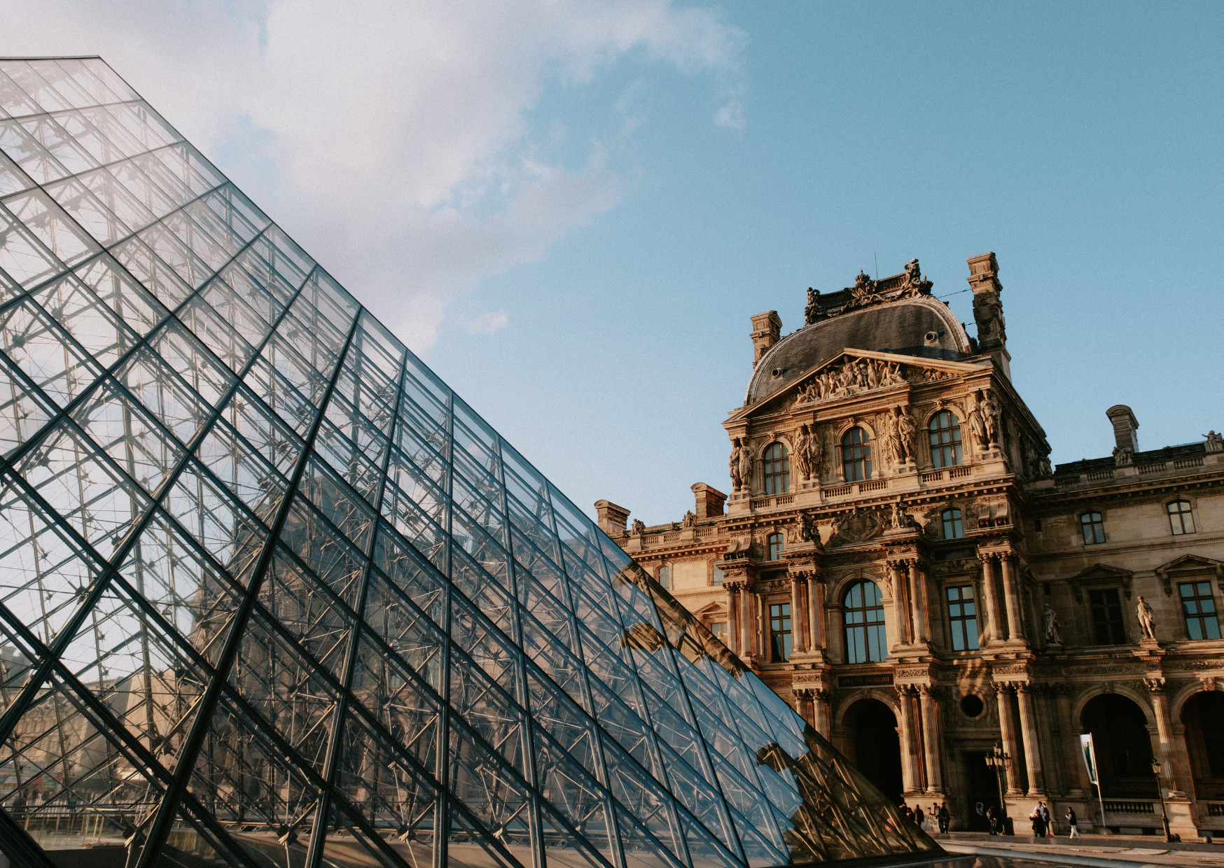 Visiting Paris for the First Time? Must-See Places And Paris Itinerary