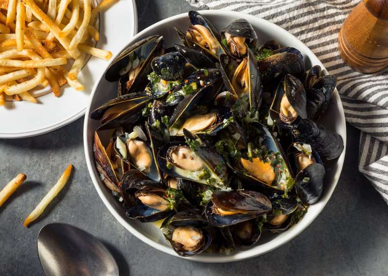 15 Most Popular Dishes To Try In Europe And Where To Find Them 5 How to Make Moules - Authentic Moules (Recipe Guide) Tips and Calories