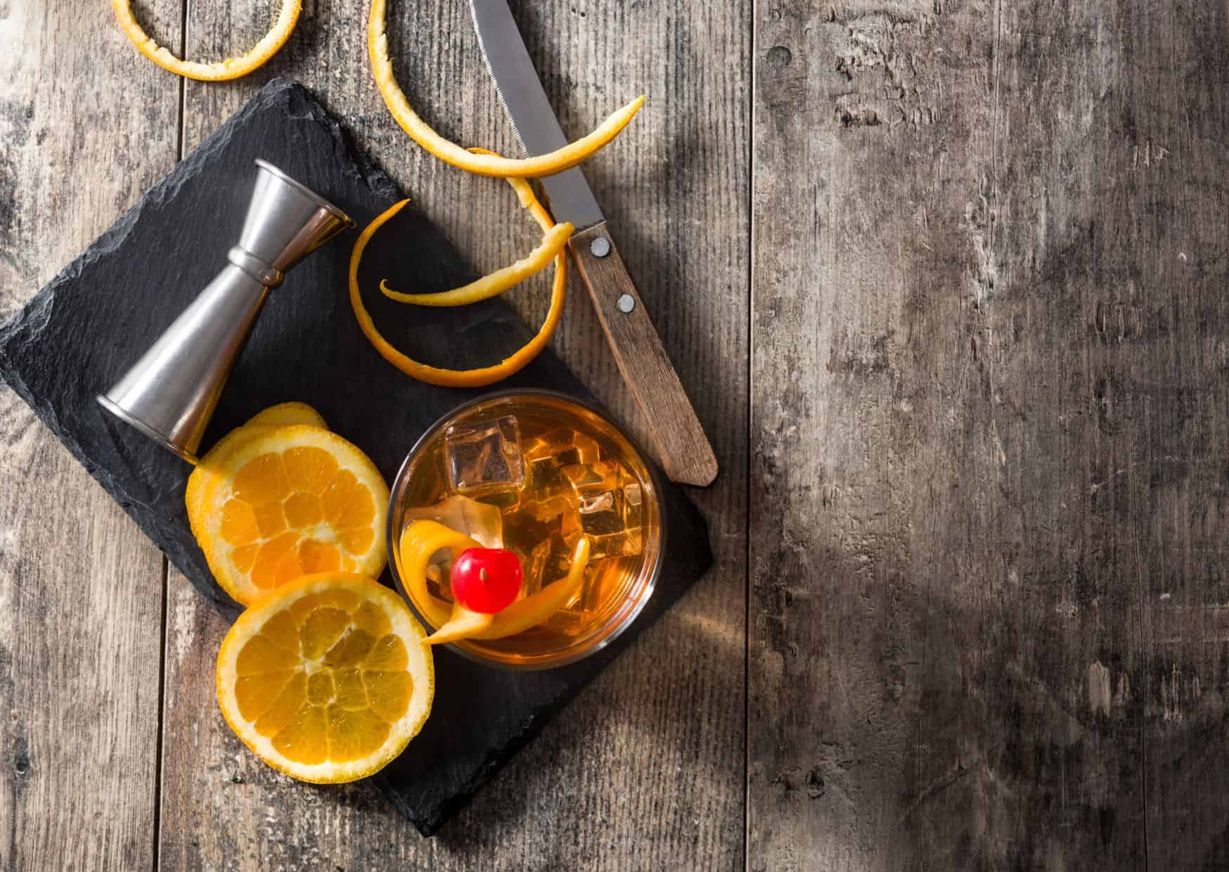 Most Old Fashioneds Are Wrong: Here’s How to Make It Right 2 How To Make Old Fashioned Cocktail (Recipe Guide)