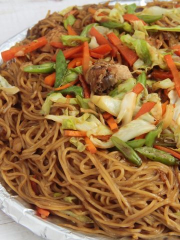 How to Make Pancit Canton – Authentic Pancit Canton (Recipe Guide)