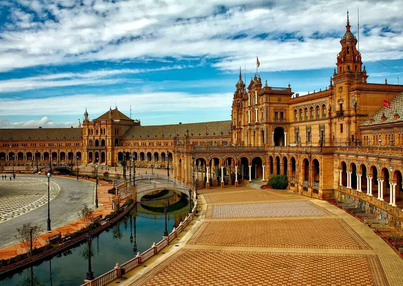 Why Everyone’s Moving to These Travel-Friendly Hotspots (And You Might Too) 2 Looking To Move In And Travel? Why Everyone’s Packing Up and Moving to These Destinations, 10 Best Places to Visit In Spain, 10 Common Mistakes To Avoid In Seville And How To Avoid Them, 7 Tourist Traps to Avoid in Seville (Travel Guide)