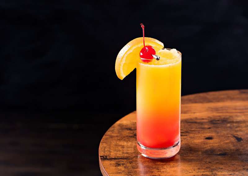 How To Make Sunrise Cocktail (Recipe Guide) 5 How To Make Sunrise Cocktail (Recipe Guide) Tips And Calories