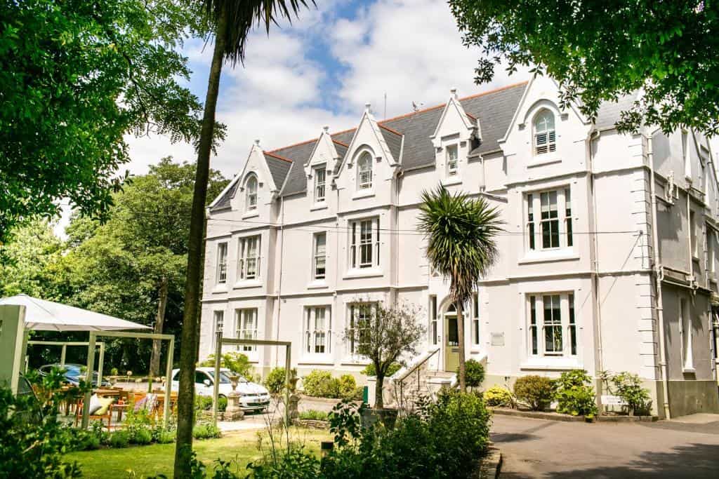 10 World's Best Eco-Sustainable Hotels You Should Check Out 2 10 World's Best Eco Sustainable Hotels You Should Check Out