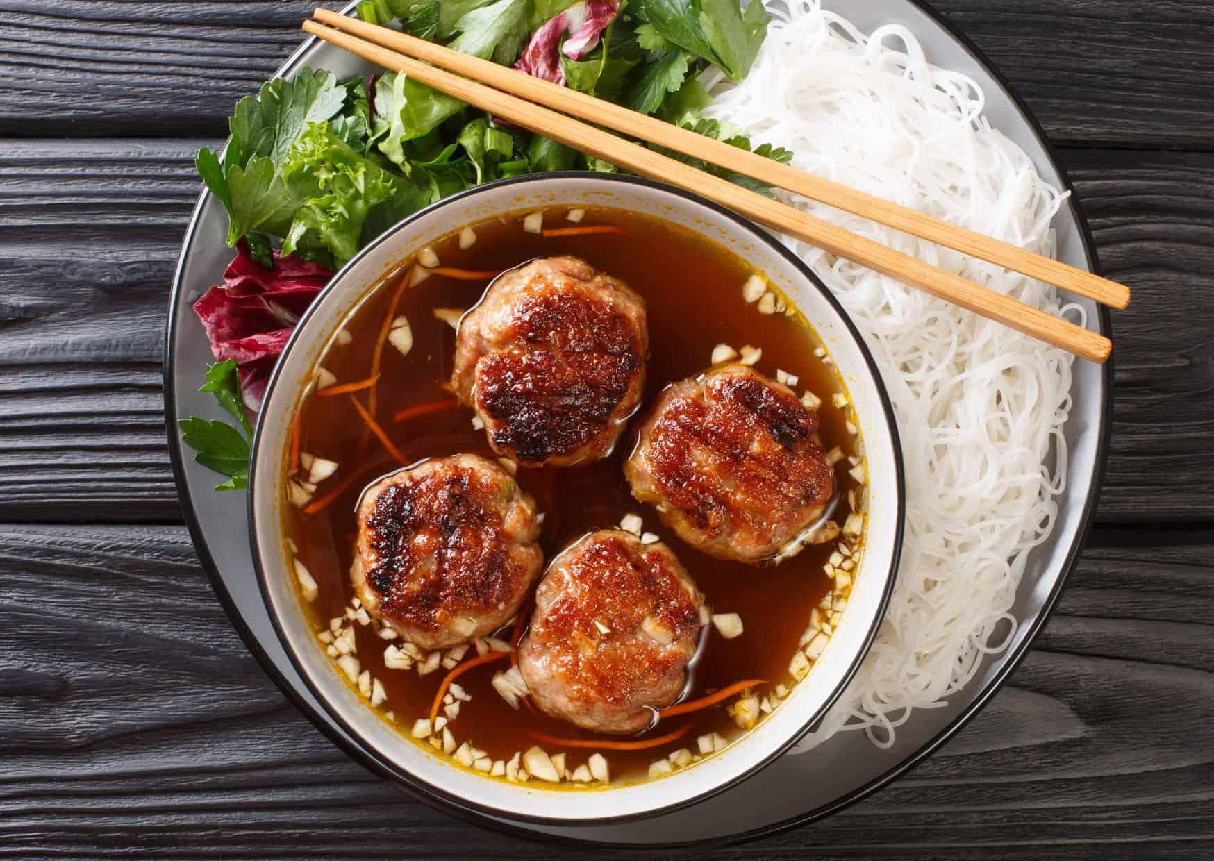 The Vietnamese Grilled Pork Recipe That Deserves to Be as Famous as Pho: How to Make Bún Chả That Tastes Like a Hanoi Street-Food Stall 1 How To Make Bun Cha (Recipe Guide) Tips And Calories