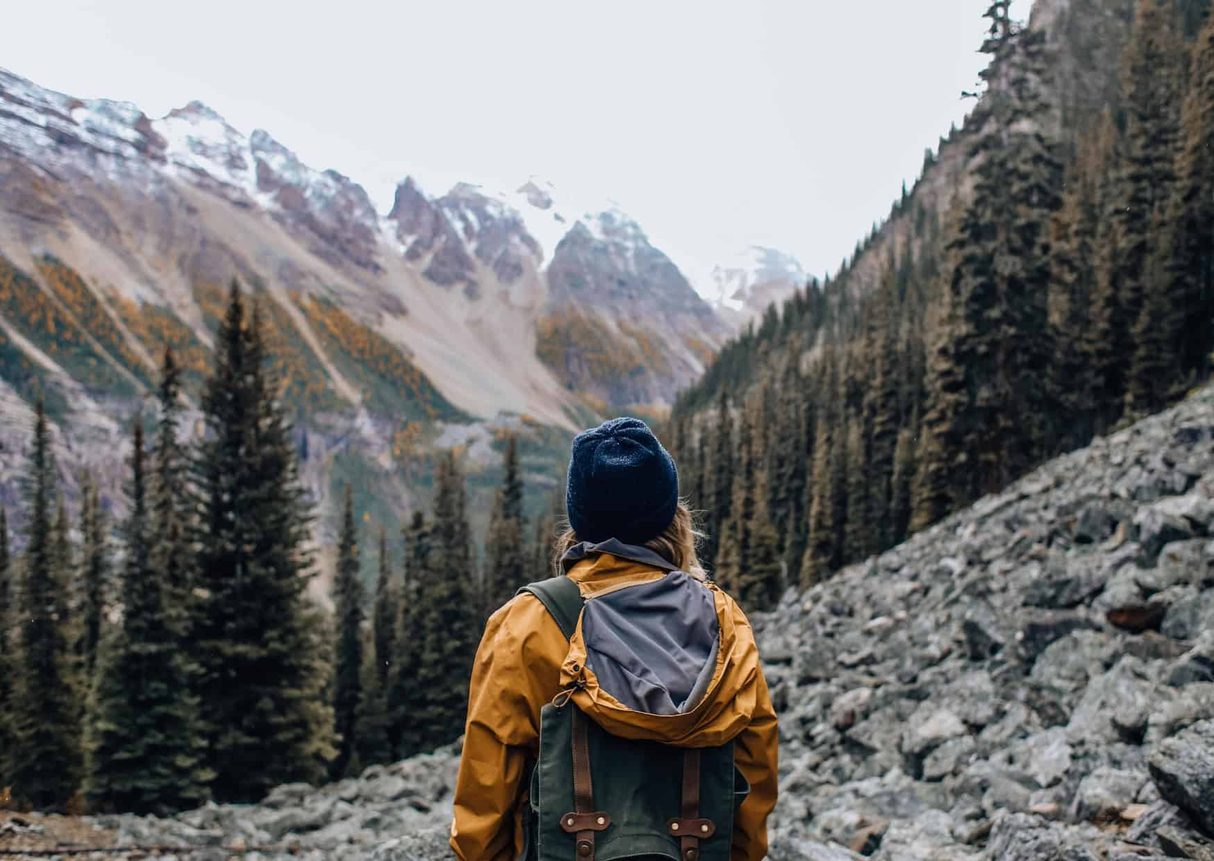Stop Overpacking Clothes: These Are the Travel Essentials Women Actually Need 2 10 Top Money-Saving Tips For Iceland, Tips On How to Be a Responsible Traveler