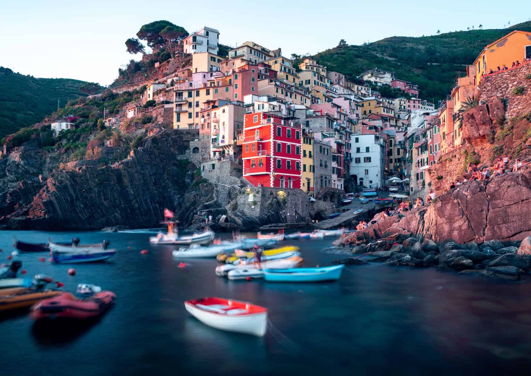 28 Breathtaking Destinations Everyone Should See Before They Die 27 Cinque Terre 10